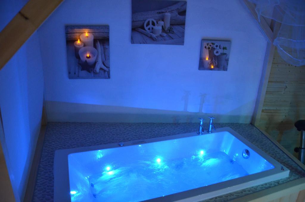 Relais Mont Jura Adults Only Bed & Breakfast *